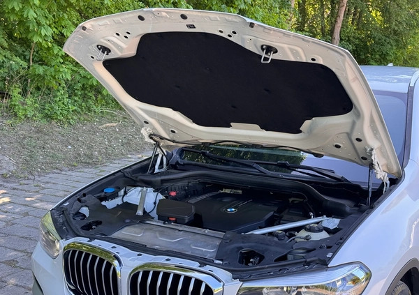 BMW X3 cena 105000 przebieg: 204000, rok produkcji 2018 z Lublin małe 742
